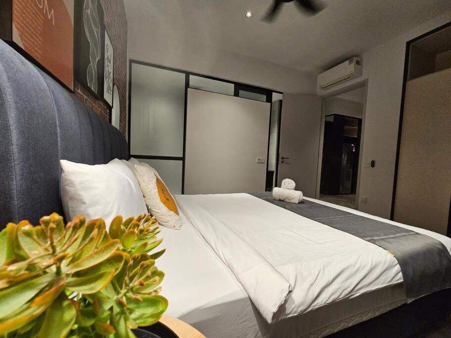 Scarletz Klcc Free Netflix Youtube #23 Pangsapuri Kuala Lumpur